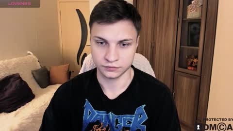 alex_milson online show from November 11, 2025, 7:03 pm