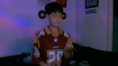 Alex online show from October 15, 2025, 10:54 pm