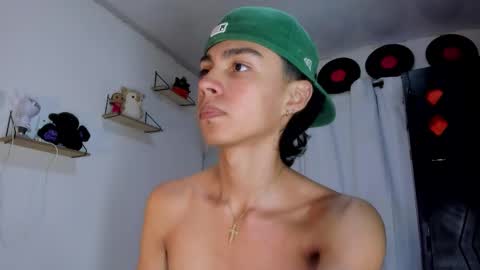 Alex online show from November 20, 2025, 3:12 pm