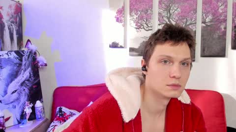 Alex WandHot online show from January 27, 2025, 8:51 am