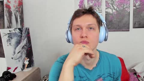 Alex WandHot online show from February 4, 2025, 5:53 am