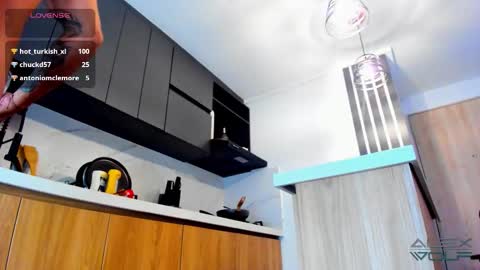 Alex Wolf online show from January 9, 2026, 2:47 am