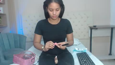 Snapshot of alexa__11 chatting on July 9, 2026, 12:42 pm alexa__11 online show from July 9, 2026, 12:42 pm