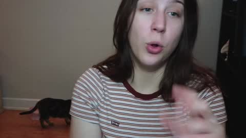 dont be afraid to click social media link its  working  just click on that  online show from January 3, 2025, 1:16 am