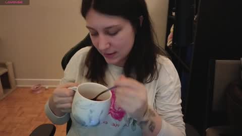 dont be afraid to click social media link its  working  just click on that  online show from January 15, 2025, 12:41 am