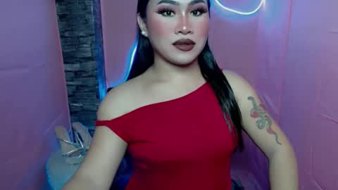 alexa_hansung online show from November 11, 2025, 11:54 am