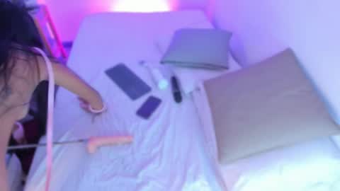 Alexa Millers online show from March 2, 2025, 4:28 am