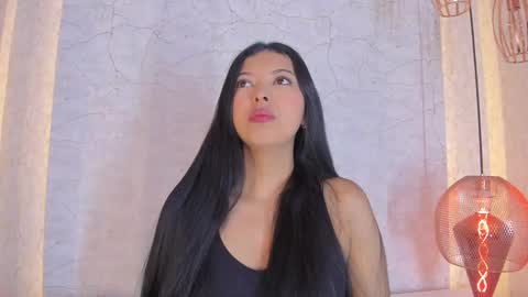 Alexa Millers online show from November 4, 2025, 4:11 am