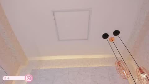 Alexa Millers online show from April 10, 2026, 4:17 am