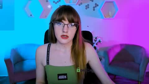 alexa_night_ online show from November 26, 2025, 8:43 pm