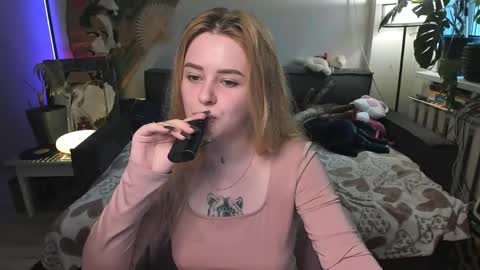 Snapshot of alexa_pirs chatting on April 23, 2026, 2:52 pm alexa_pirs online show from April 23, 2026, 2:52 pm