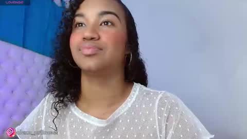   online show from October 22, 2025, 8:30 pm