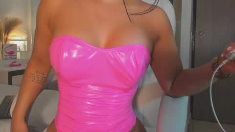 alexa_tobar online show from February 21, 2025, 3:12 am