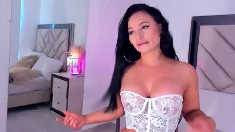 alexa_tobar online show from January 10, 2026, 7:37 pm