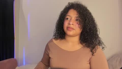 alexaa_swan online show from February 20, 2026, 9:15 pm