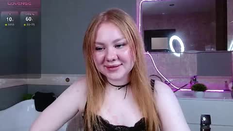 Snapshot of alexaabee chatting on May 14, 2026, 8:43 am alexaabee online show from May 14, 2026, 8:43 am