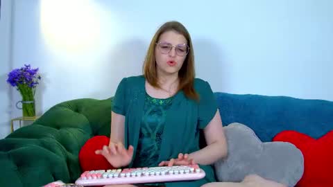 Snapshot of alexaavery chatting on June 8, 2026, 7:03 pm AlexaAvery online show from June 8, 2026, 7:03 pm