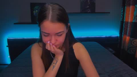 angel online show from January 29, 2025, 3:12 am