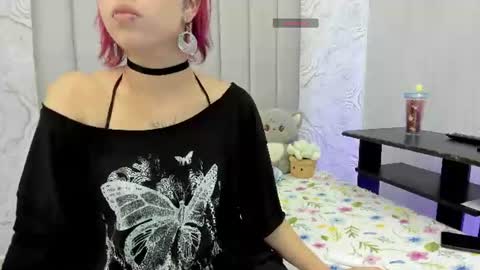 Snapshot of alexafoxy18 chatting on June 21, 2026, 4:09 pm ALEXA online show from June 21, 2026, 4:09 pm