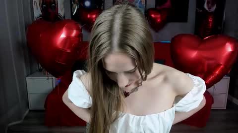 Snapshot of alexaharmon chatting on February 14, 2025, 7:44 pm AlexaHarmon online show from February 14, 2025, 7:44 pm