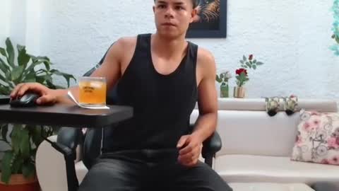 Snapshot of alexander_cr chatting on June 25, 2026, 9:08 pm Alexander online show from June 25, 2026, 9:08 pm