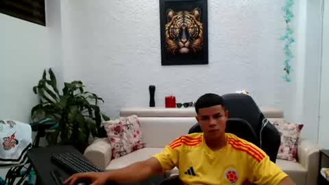 Snapshot of alexander_cr chatting on July 3, 2026, 8:48 pm Alexander online show from July 3, 2026, 8:48 pm