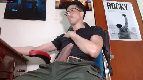 Snapshot of alexander_dimitri chatting on December 31, 2024, 4:38 am Benji  Alex   online show from December 31, 2024, 4:38 am