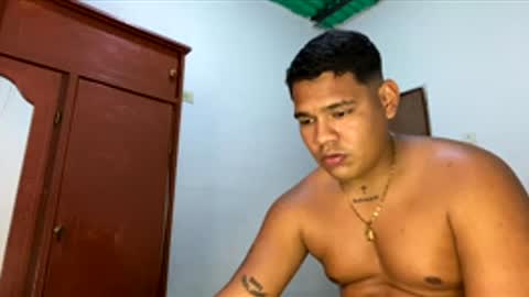 Snapshot of alexander_kross chatting on February 3, 2026, 3:28 pm Alex kross online show from February 3, 2026, 3:28 pm