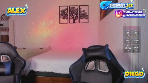 Alexander Jaz online show from April 9, 2026, 10:42 am