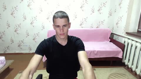 alexanderstrongs online show from June 19, 2026, 8:07 am