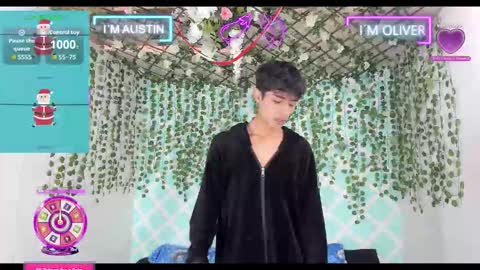 chicos hot online show from November 25, 2025, 5:02 pm