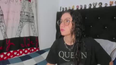 alexandra clauss online show from June 7, 2026, 9:29 pm