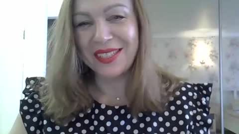 Alexandra Rosee online show from December 1, 2025, 6:07 am