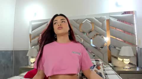 Alexandra ig  alexandraax09  online show from September 15, 2025, 3:56 pm