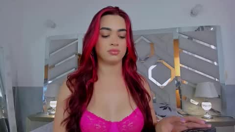 Alexandra ig  alexandraax09  online show from April 8, 2026, 2:50 pm