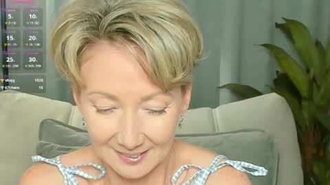 Alexandra online show from June 19, 2026, 2:10 pm