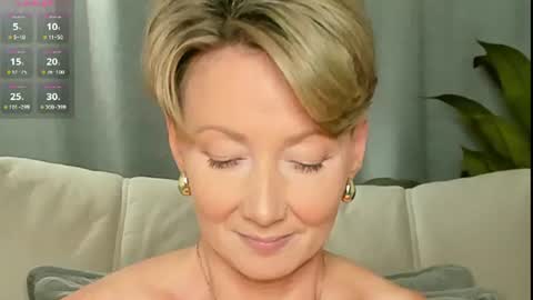 Alexandra online show from July 20, 2026, 1:46 pm