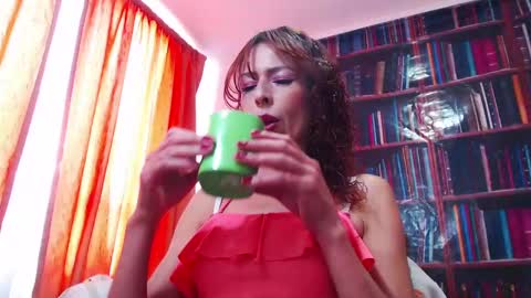 alexandra online show from February 15, 2025, 9:15 pm