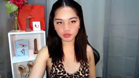 Andrea online show from March 29, 2026, 2:11 am