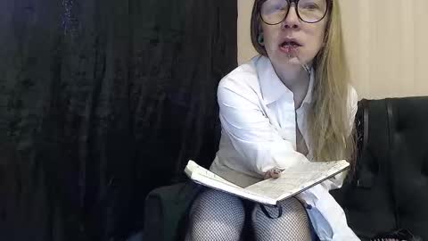 Alexandra online show from November 1, 2025, 7:32 am