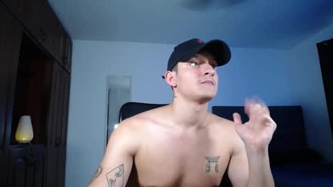 alexandrolovee2 online show from March 15, 2026, 9:10 pm