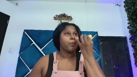 Snapshot of alexarousse4u chatting on June 15, 2026, 11:18 pm Alexa online show from June 15, 2026, 11:18 pm
