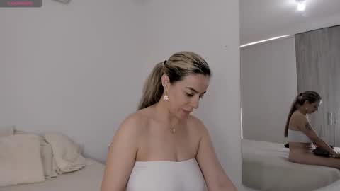 alexastormm online show from February 24, 2026, 5:00 pm