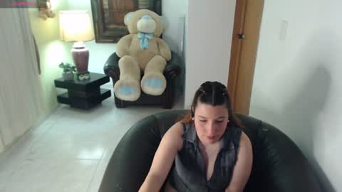 Snapshot of alexatai chatting on July 11, 2026, 10:55 pm alexatai online show from July 11, 2026, 10:55 pm