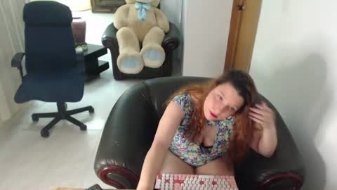 Snapshot of alexatai chatting on July 17, 2026, 2:18 am alexatai online show from July 17, 2026, 2:18 am