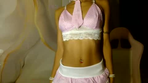 Snapshot of alexawet_ chatting on July 12, 2026, 1:46 pm Alexa online show from July 12, 2026, 1:46 pm