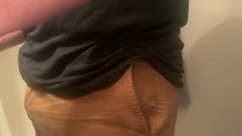 Snapshot of alexdom30 chatting on February 15, 2026, 11:01 pm alexdom30 online show from February 15, 2026, 11:01 pm