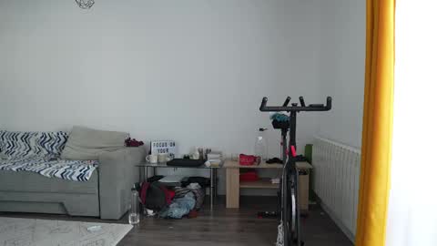 alexfit96 online show from September 23, 2025, 1:14 pm