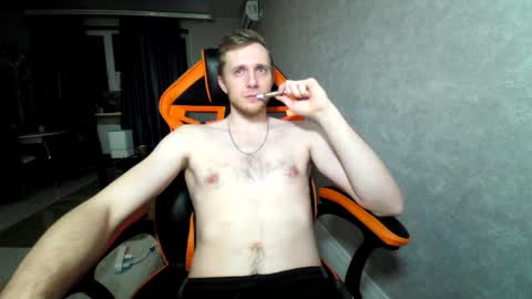 Snapshot of alexfox2018 chatting on February 8, 2025, 10:19 pm Alex online show from February 8, 2025, 10:19 pm