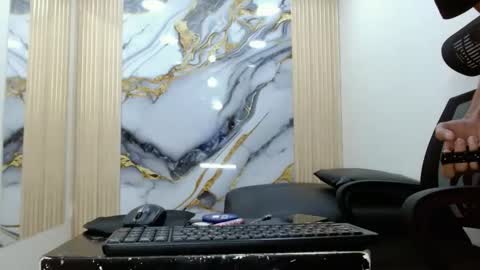 Snapshot of alexharvey01 chatting on November 16, 2025, 7:19 pm alexharvey01 online show from November 16, 2025, 7:19 pm